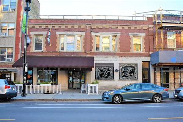 3552-54 N. Southport Ave. property